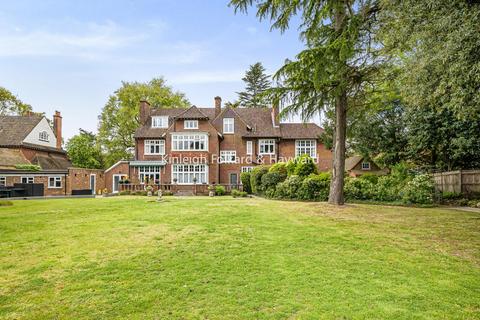 2 bedroom flat for sale - Pines Road, Bromley
