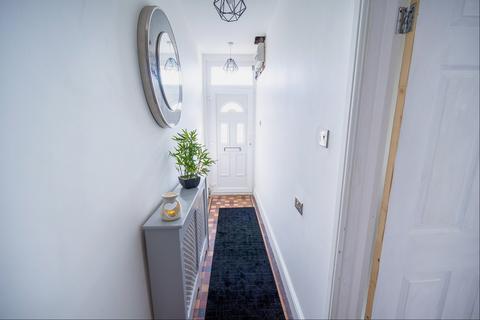 Bryn-onnen Farm Road, Pontlottyn, Bargoed, CF81 9QG