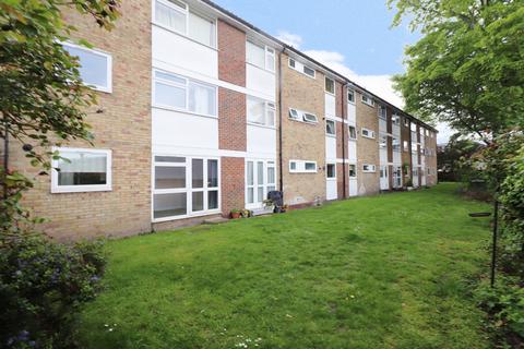 26 Harleyford, Bromley, BR1 3HW