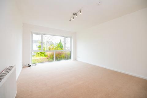 31 Cairns Gardens, Balerno, EH14 7HJ