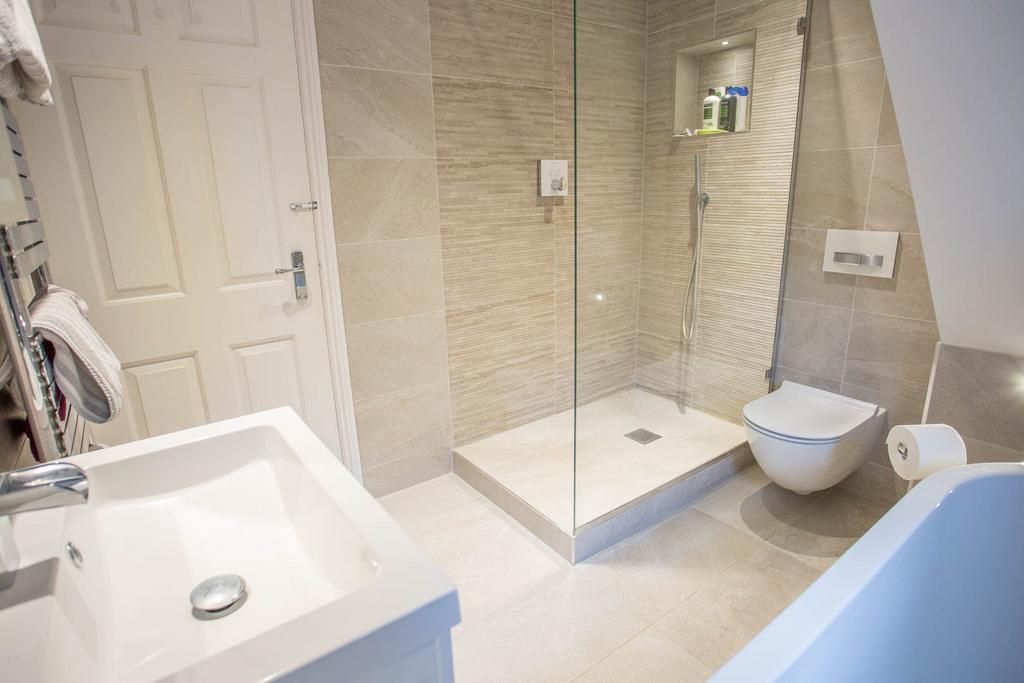 Luxurious Bathroom