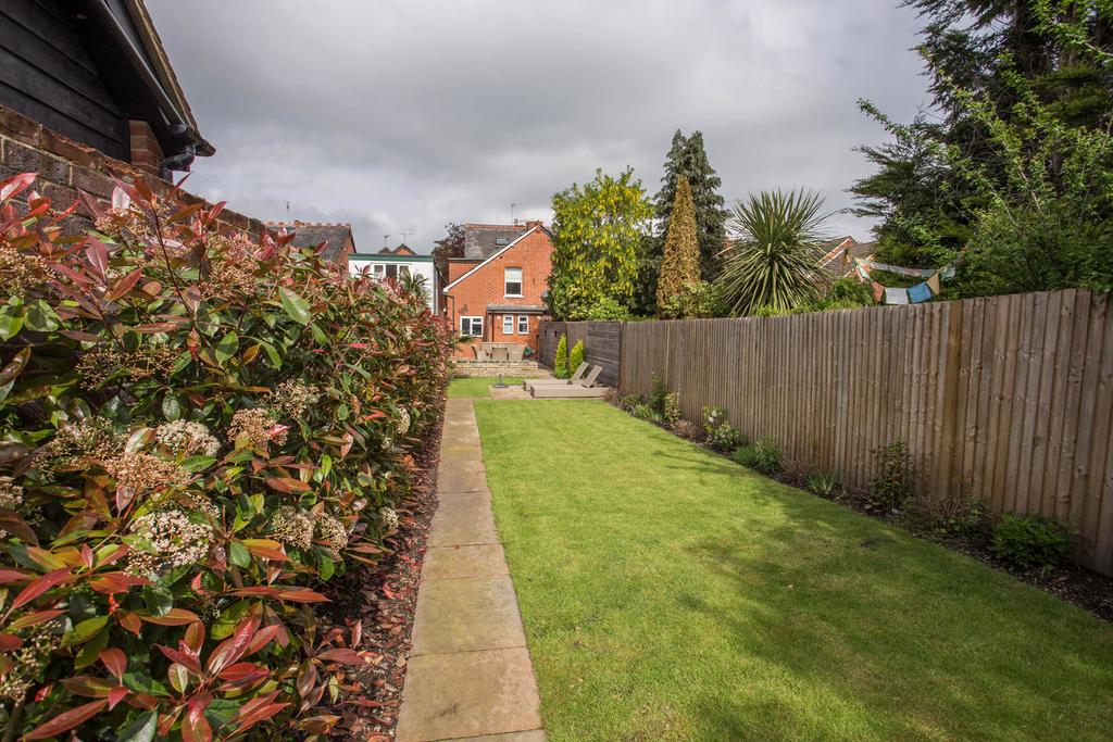 Lovely Gardens
