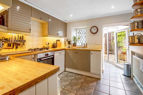 15 Bath Road, Tetbury, GL8 8EG