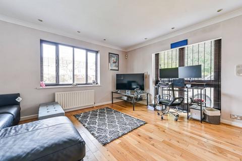 1 bedroom flat to rent - Rosethorn Close, Balham, London, SW12