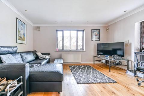 1 bedroom flat to rent - Rosethorn Close, Balham, London, SW12