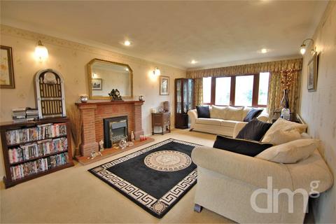 3 bedroom detached bungalow for sale, Church Road, Tiptree