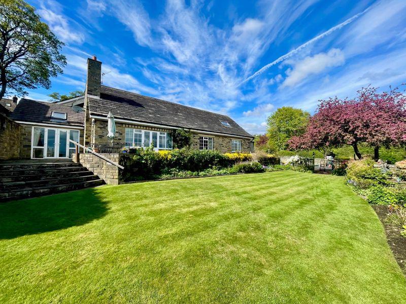 Warley Croft, Stock Lane, Warley 3 bed detached house for sale £650,000