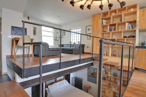 undefined, Tanners Hill, SE8
