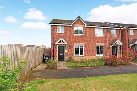 3 bedroom semi-detached house to rent, 10 Watts Drive, Shifnal, TF11 8FR