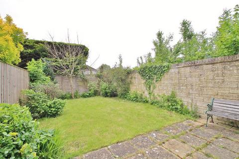 21 Bibury Close, Witney, OX28 5GB