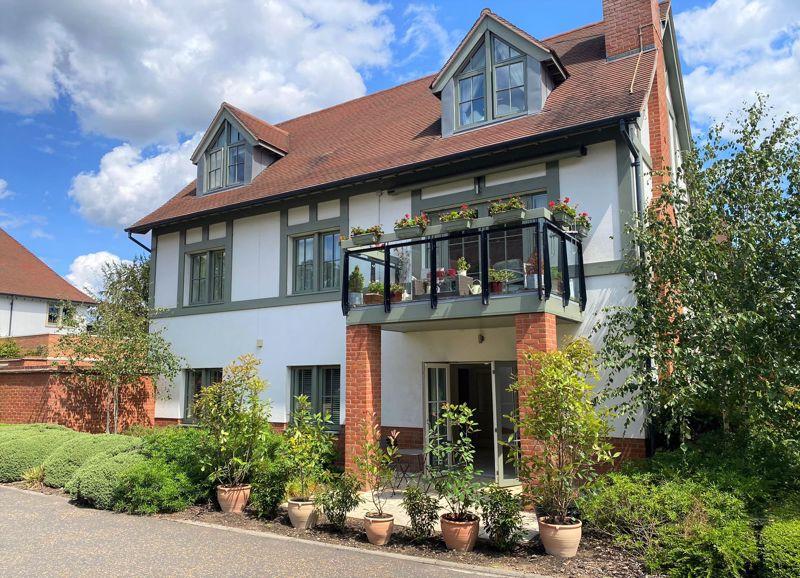 Chalfont Dene, Chalfont St. Peter 2 bed retirement property for sale