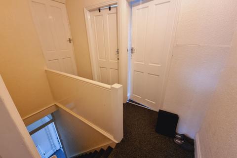 31 Stanmore Place, Bradford, BD7 2EN