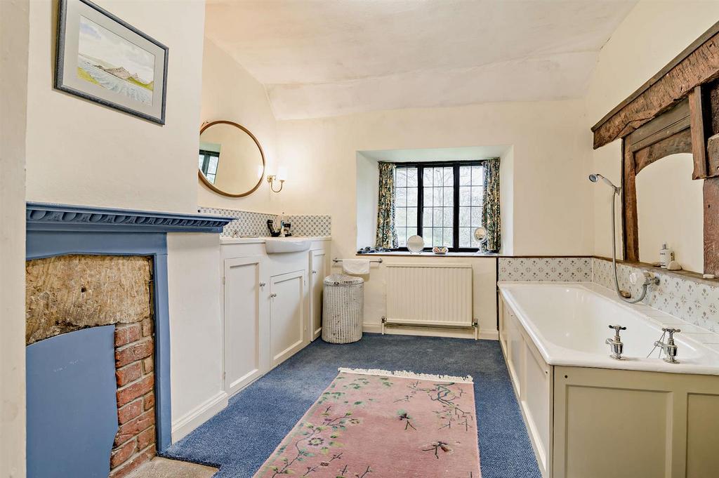 8549325-interior16-800.jpg