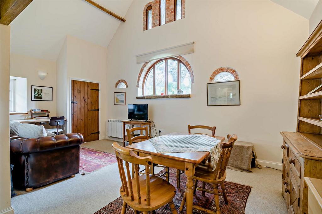 8549325-interior31-800.jpg