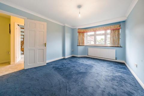 15 Ridgeway, Ingatestone, CM4 9AS