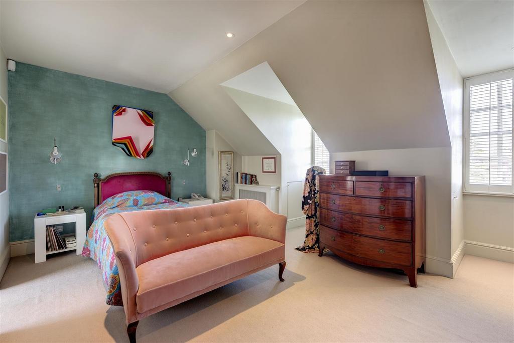 91 hamilton terrace 834 bed3 .jpg