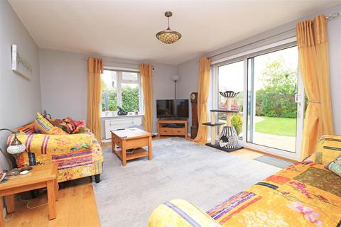 38 Baker Avenue, Hatfield Peverel, Chelmsford, CM3 2LH