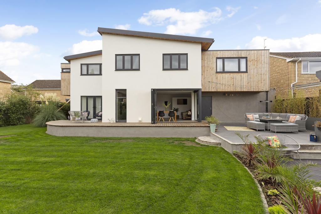 3 Cleeve Cloud Lane 306475  (21).jpg