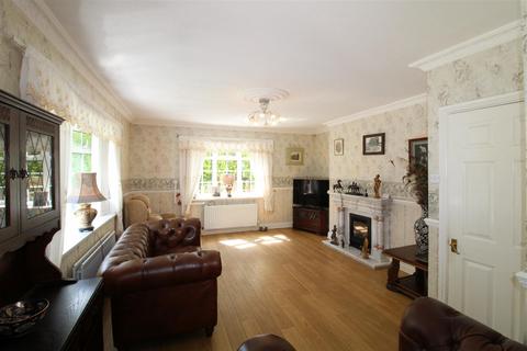 4 bedroom detached bungalow for sale - Darras Road, Darras Hall, Newcastle Upon Tyne, Northumberland