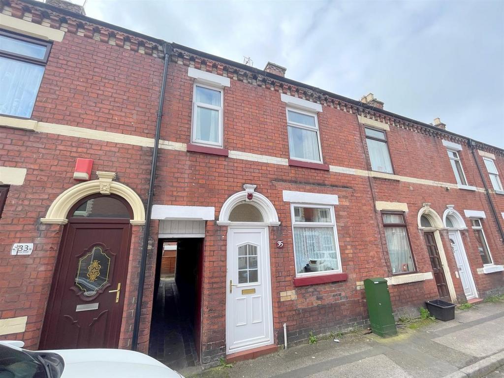 Grove Street, Leek 3 bed terraced house for sale £129,950