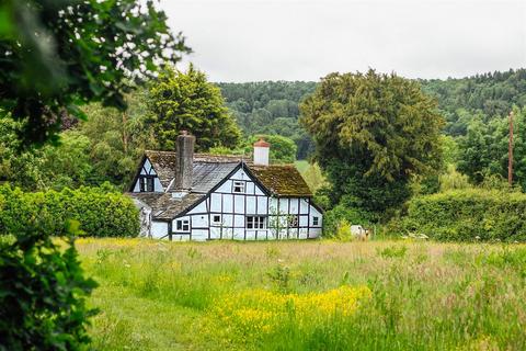 6 bedroom detached house for sale, Blakemere, Herefordshire - HOLIDAY LET BUSINESS & 4 ACRES