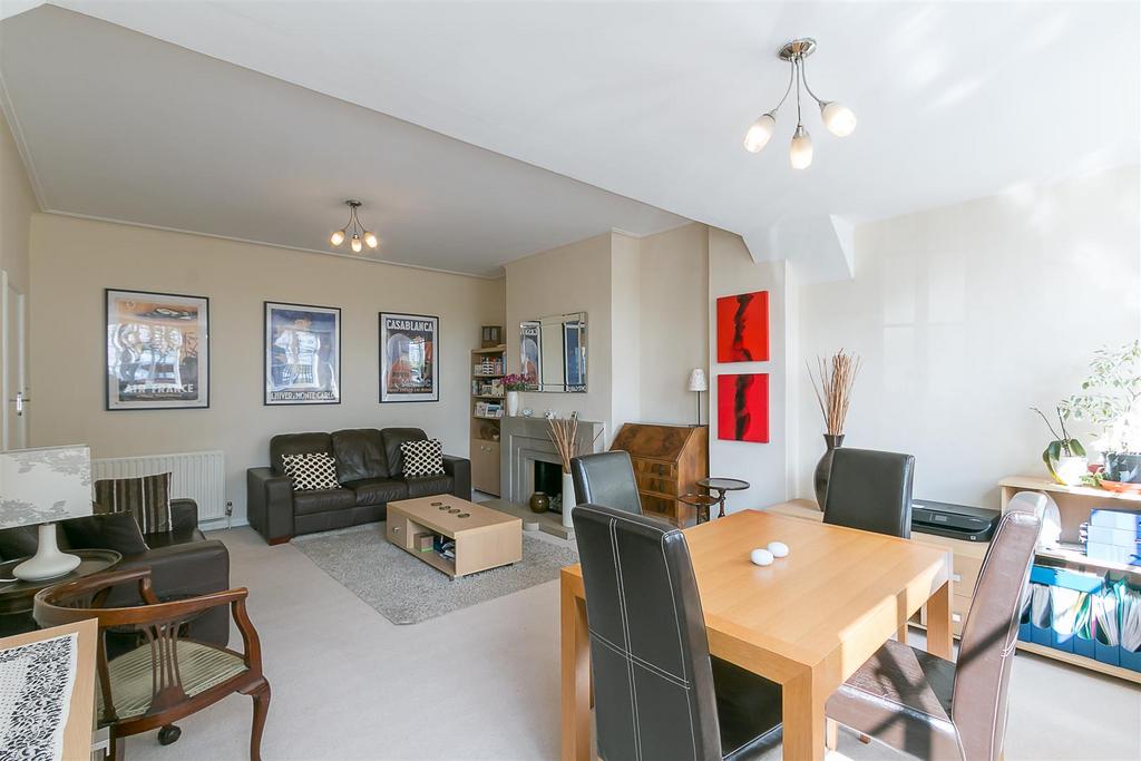 Moor Court, Westfield, Gosforth 1 bed flat £750 pcm (£173 pw)