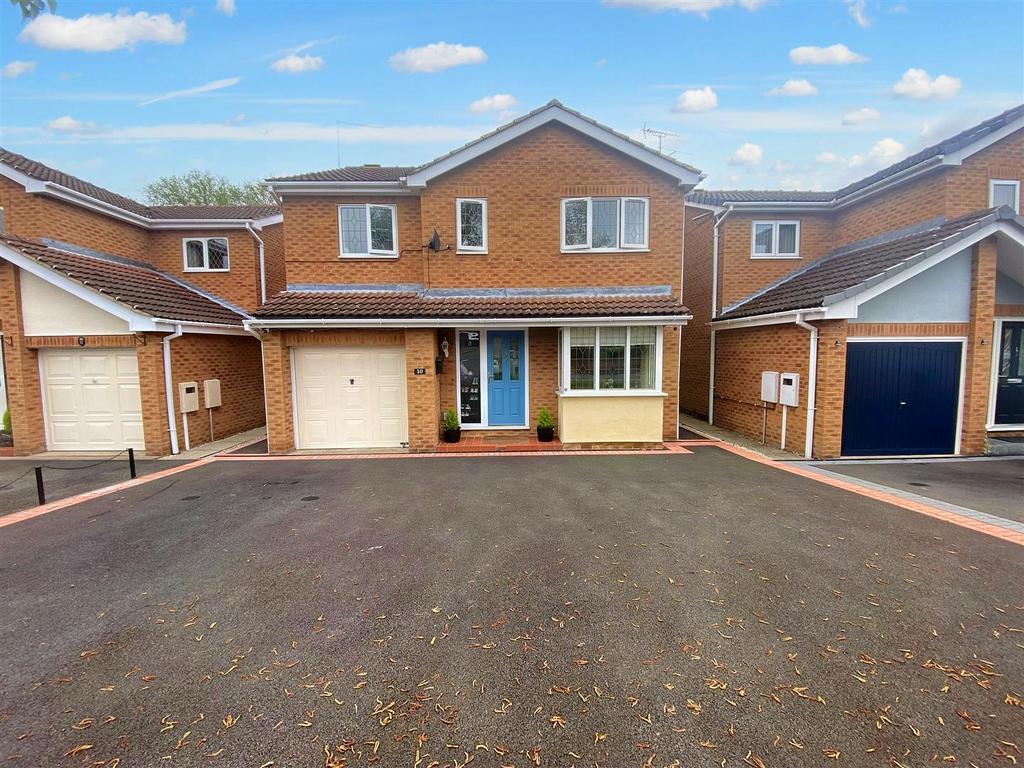 Greenacre Avenue, Heanor 4 bed detached house for sale £284,950