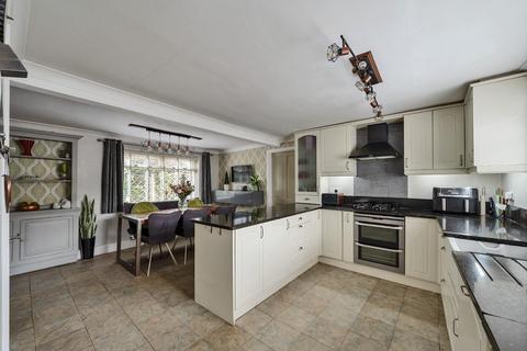 Snow Cottage Horsefair, Boroughbridge, York, YO51 9AA