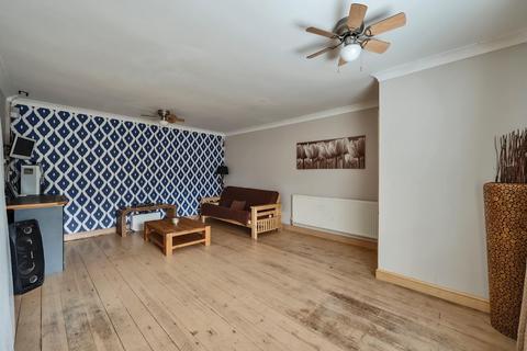 Snow Cottage Horsefair, Boroughbridge, York, YO51 9AA