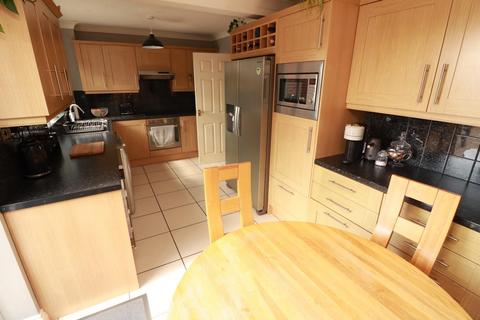 145 Maisemore, Yate, Bristol, BS37 8UN