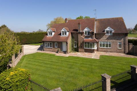 5 bedroom house for sale - Champions Gate, North Duffield