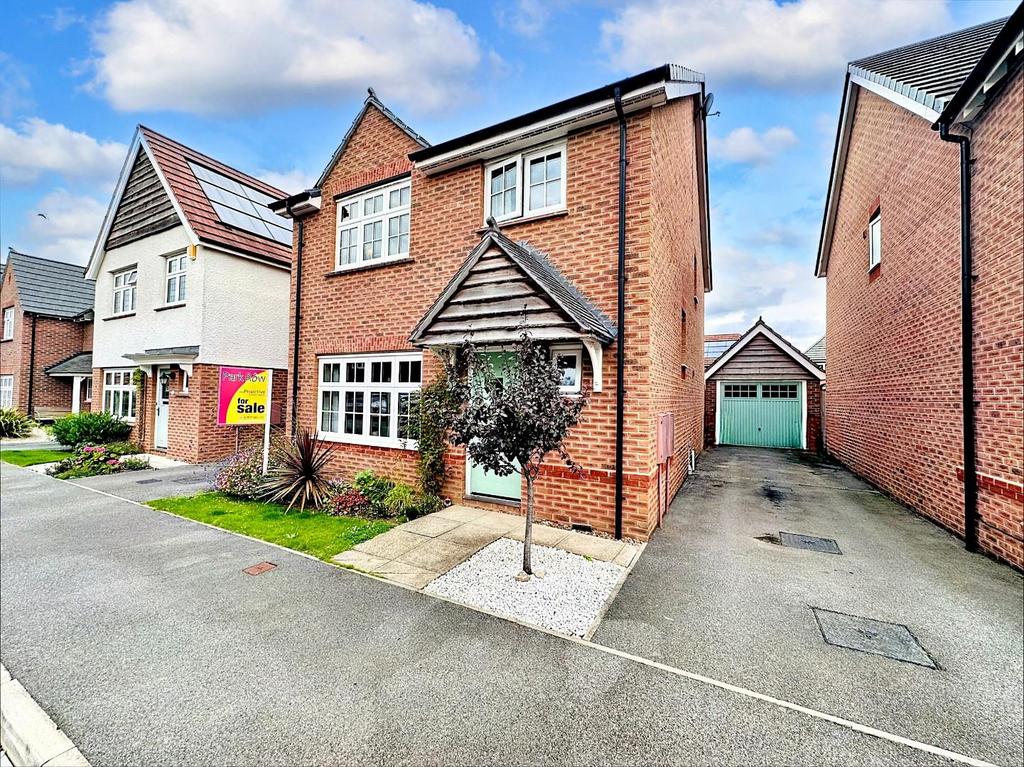 Bramley Walk, Sherburn In Elmet, Leeds 4 bed detached house for sale