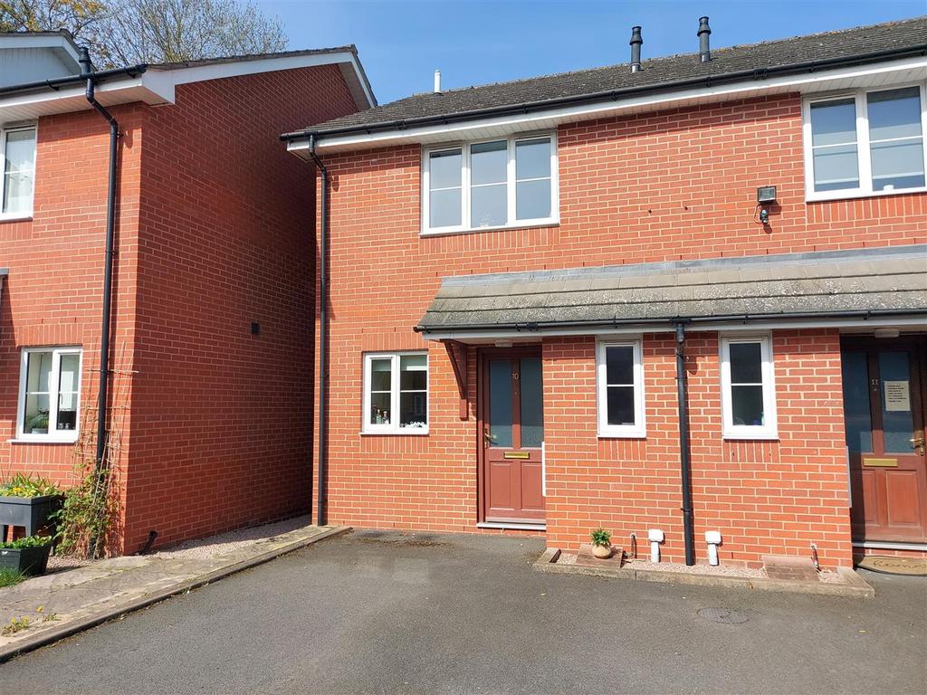 Baldwin Gardens, StourportOnSevern 2 bed semidetached house for sale