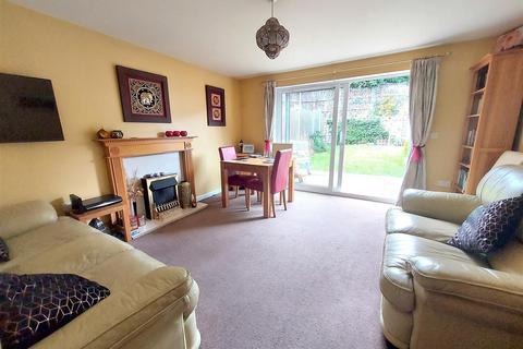 10 Baldwin Gardens, Stourport-on-severn, DY13 9GX
