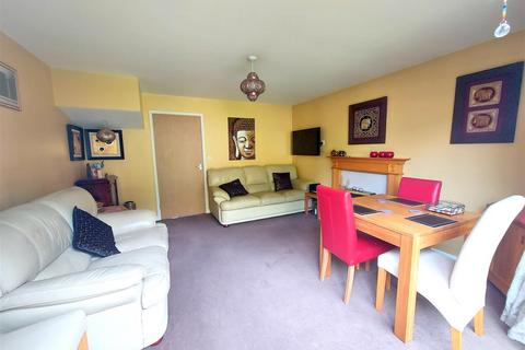 10 Baldwin Gardens, Stourport-on-severn, DY13 9GX