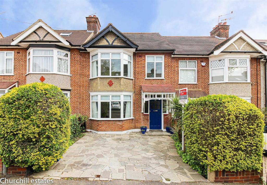 Chestnut Close, Buckhurst Hill 3 bed terraced house £2,200 pcm (£508 pw)