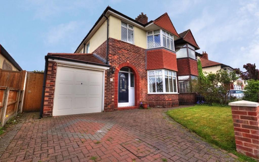Thornfield Road, Liverpool L23 3 bed semidetached house for sale £325,000