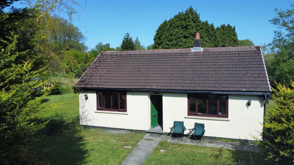 Pencae, Llanarth, Near New Quay 2 bed property with land for sale £