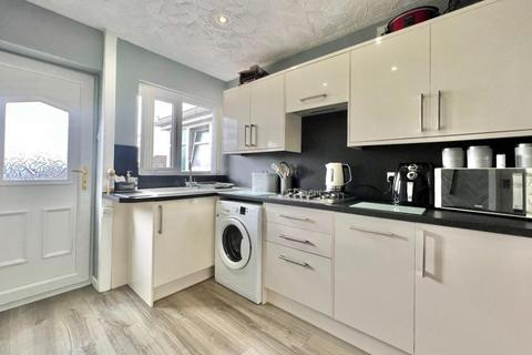 14 Deacons Way, Barnsley, S71 2HU