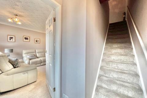 14 Deacons Way, Barnsley, S71 2HU