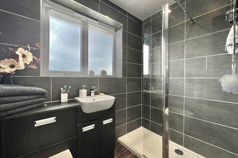 14 Deacons Way, Barnsley, S71 2HU