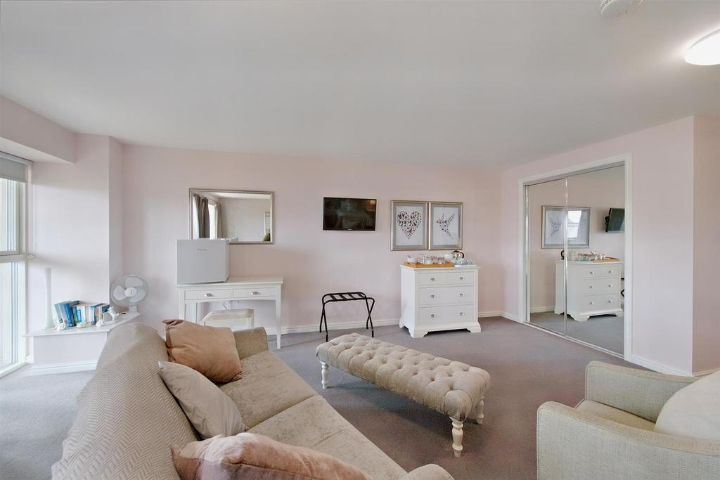 Guest Suite