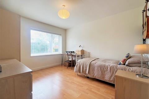 9 Bridge Road, South Cave, Brough, HU15 2JE