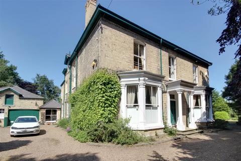 6 bedroom detached house for sale, Mill Lane, Elloughton
