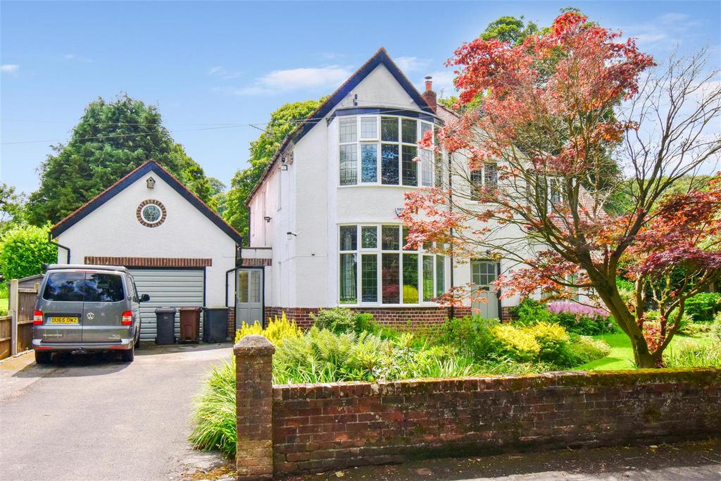 Green Lane, Buxton 4 bed detached house £780,000