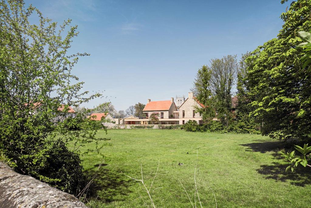 Rear of The Millstone, Lindrick, Tickhill, Doncaster 5 bed property