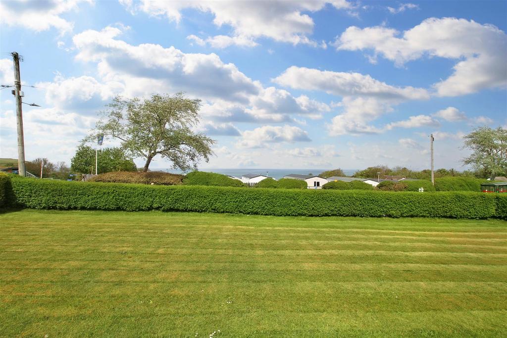 New Quay 3 bed detached bungalow for sale £440,000
