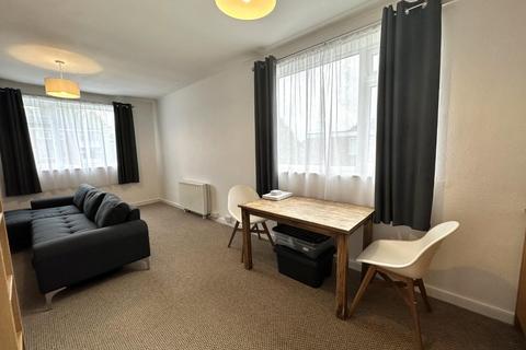 1 bedroom flat for sale - Barons Close, Birmingham, B17 9TL