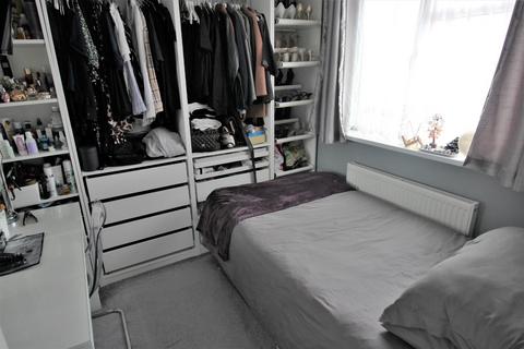 10 Birkdale Road, London, SE2 9HX