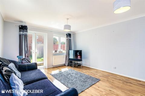 110 Bushbarns, Cheshunt, Waltham Cross, EN7 6EE